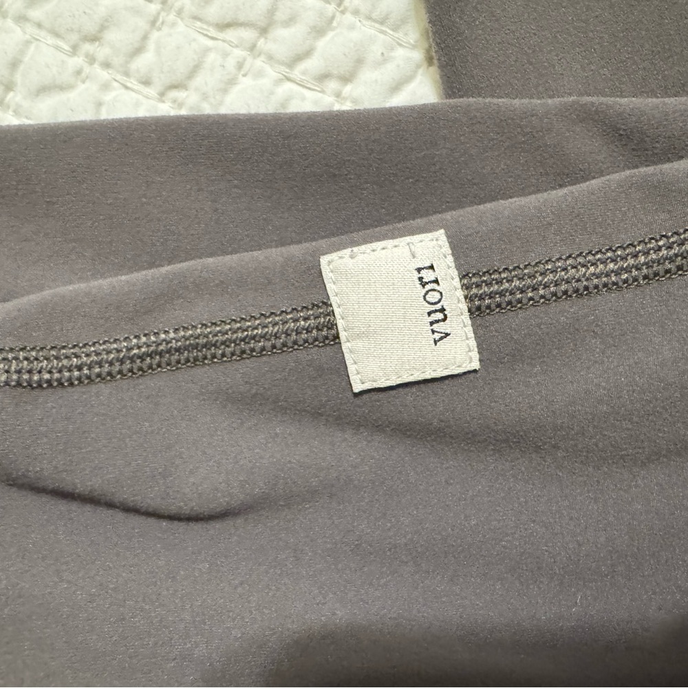 Vuori greenish Athletic joggers